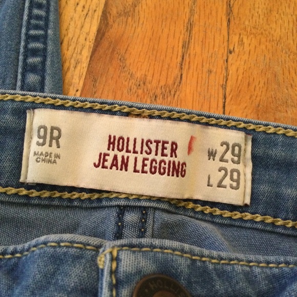 Hollister girls jeans size 9R - Picture 2 of 3